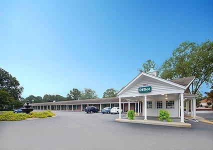 Ambassador Inn Fayetteville Bagian luar foto